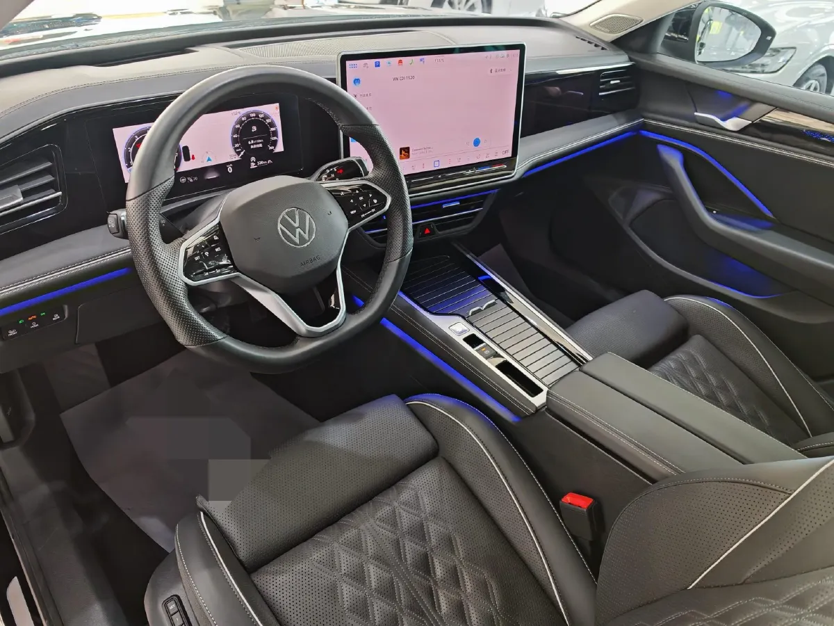 2024 Volkswagen Magotan 2.0T 220HP L4 7DCT,autocango,china used car exporter,china ev exporter,chinese used car exporter,chinese used ev exporter