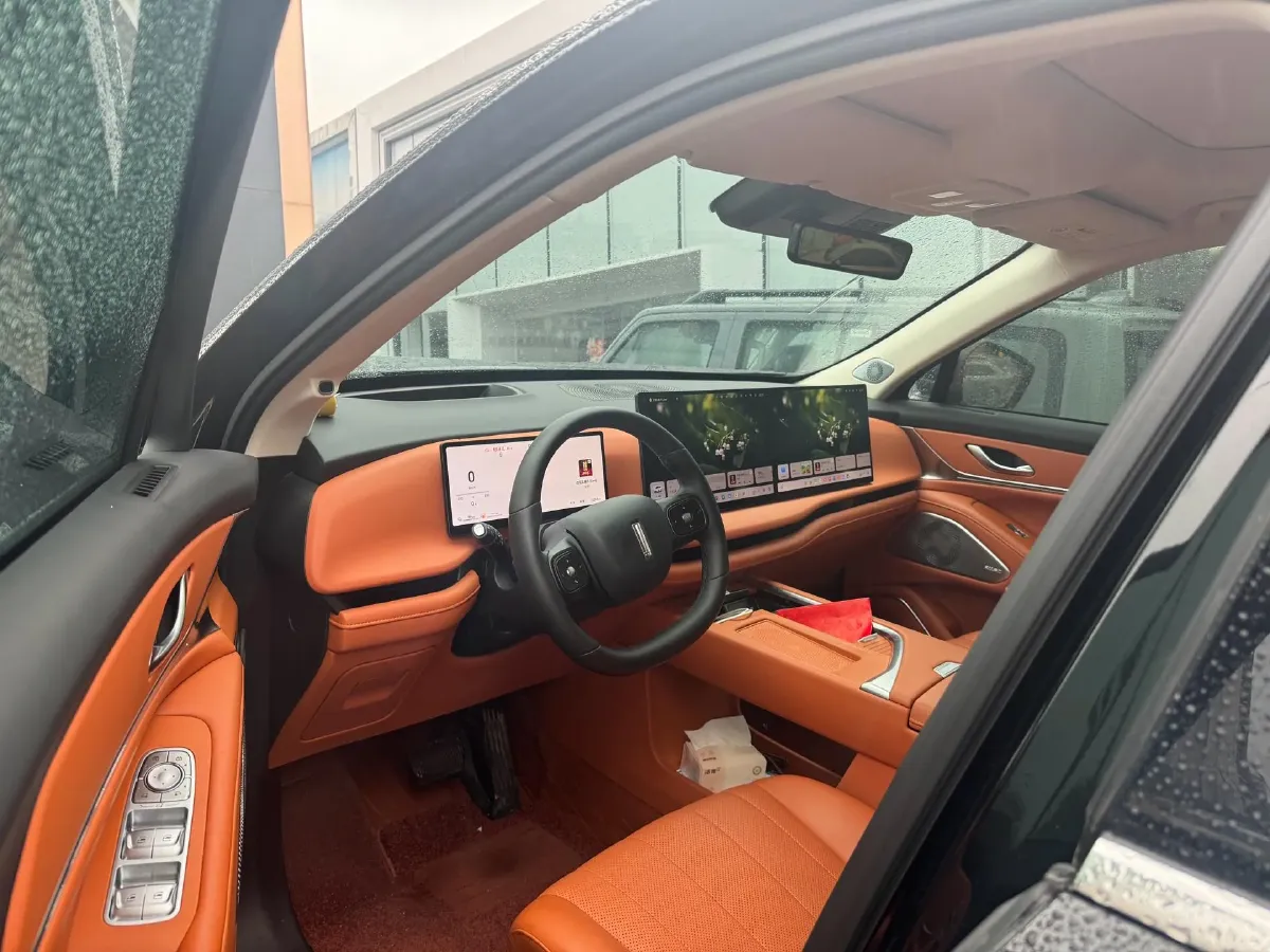 2025 WEY BlueMountain 1.5T 170HP L4 4DHT PHEV 44.5KWH,autocango,china used car exporter,china ev exporter,chinese used car exporter,chinese used ev exporter