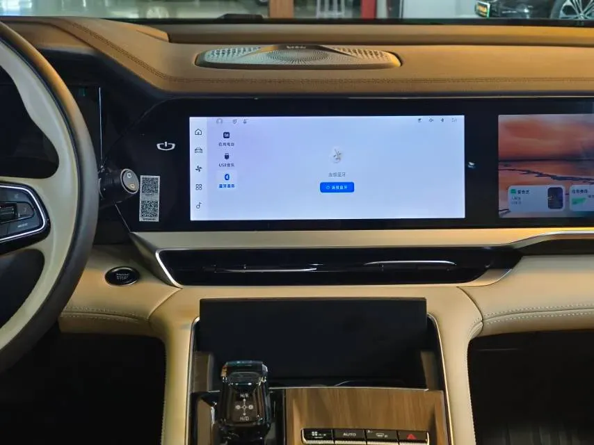 2025 Geely Monjaro 2.0T 238HP L4 8AT,autocango,china used car exporter,china ev exporter,chinese used car exporter,chinese used ev exporter