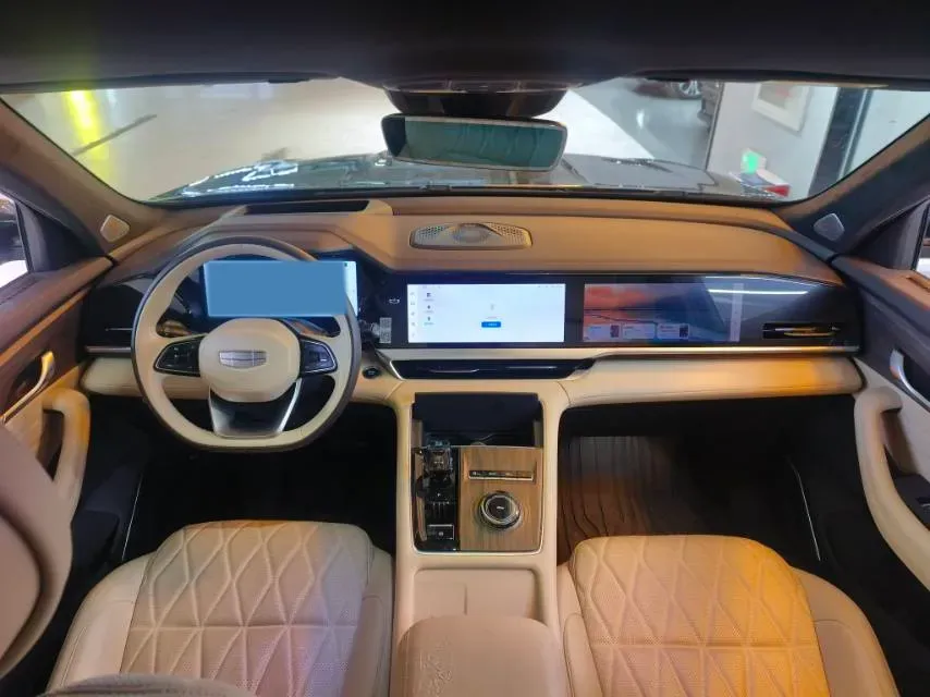 2025 Geely Monjaro 2.0T 238HP L4 8AT,autocango,china used car exporter,china ev exporter,chinese used car exporter,chinese used ev exporter