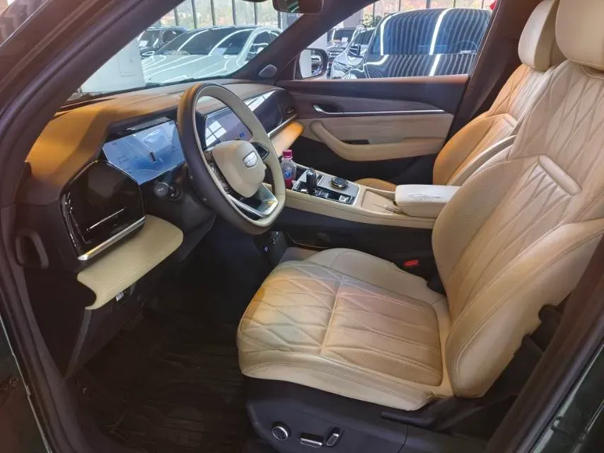 2025 Geely Monjaro 2.0T 238HP L4 8AT,autocango,china used car exporter,china ev exporter,chinese used car exporter,chinese used ev exporter