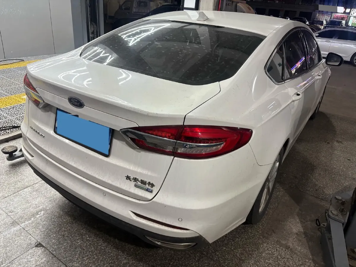 2020 Ford Mondeo 1.5T 182HP L4 6AT,autocango,china used car exporter,china ev exporter,chinese used car exporter,chinese used ev exporter