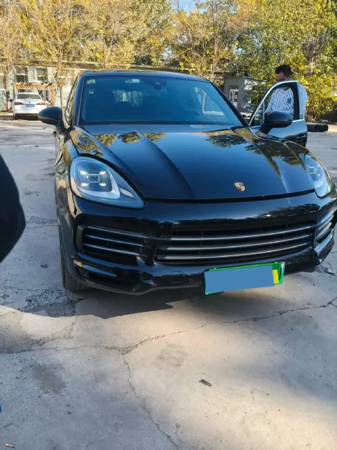2020 Porsche Cayenne 2.0T 252HP L4 8AT PHEV 14.1KWH,autocango,china used car exporter,china ev exporter,chinese used car exporter,chinese used ev exporter