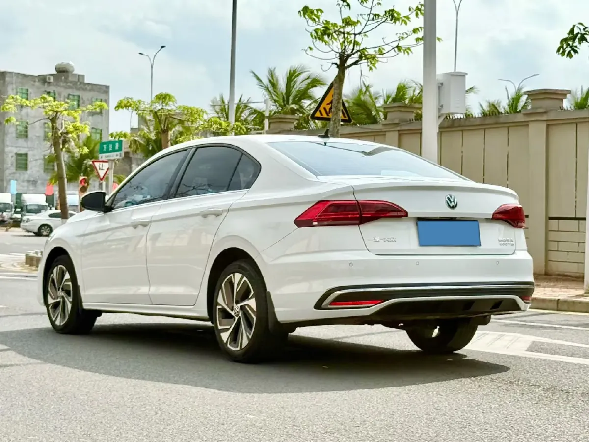 2023 Volkswagen Bora 1.2T 116HP L4 7DCT,autocango,china used car exporter,china ev exporter,chinese used car exporter,chinese used ev exporter