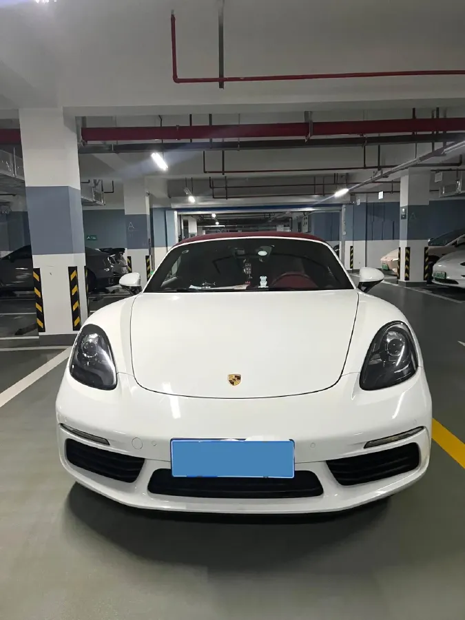 2018 Porsche 718 2.0T 250HP H4 7DCT,autocango,china used car exporter,china ev exporter,chinese used car exporter,chinese used ev exporter