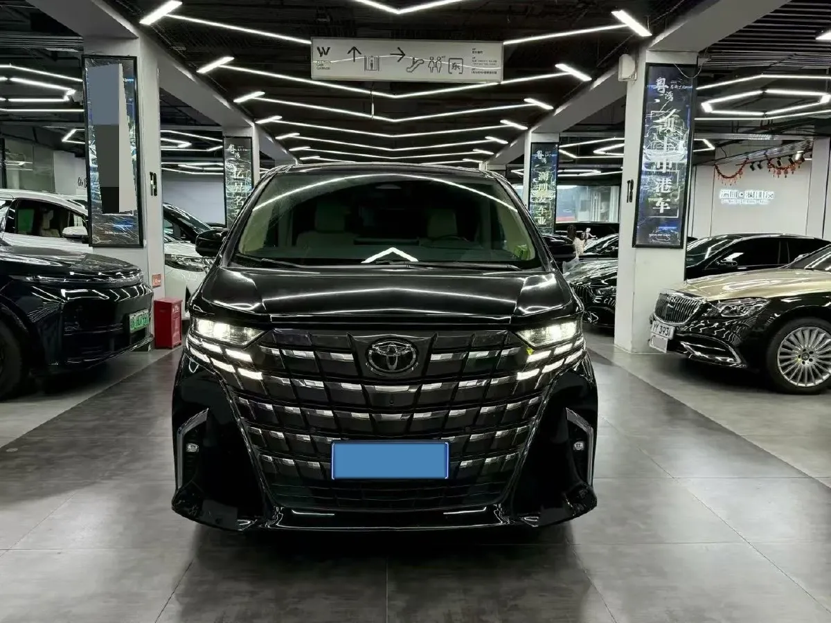 2023 Toyota Alphard 2.5L 117HP L4 E-CVT Hybrid,autocango,china used car exporter,china ev exporter,chinese used car exporter,chinese used ev exporter