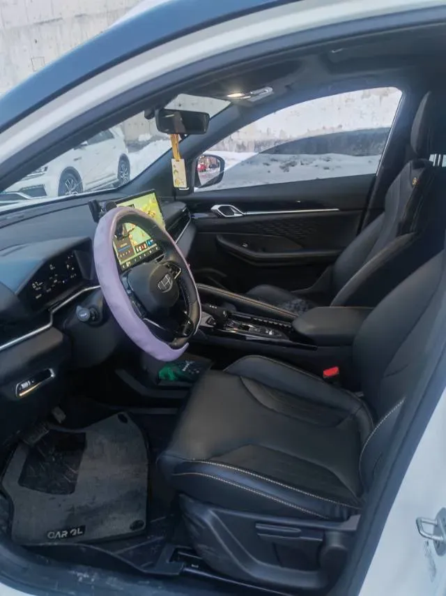 2023 Geely Coolray 1.5T 181HP L4 7DCT,autocango,china used car exporter,china ev exporter,chinese used car exporter,chinese used ev exporter