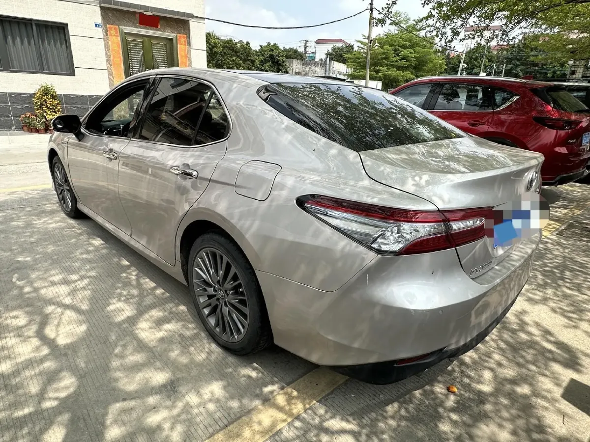 2019 Toyota Camry 2.5L 178HP L4 E-CVT Hybrid,autocango,china used car exporter,china ev exporter,chinese used car exporter,chinese used ev exporter