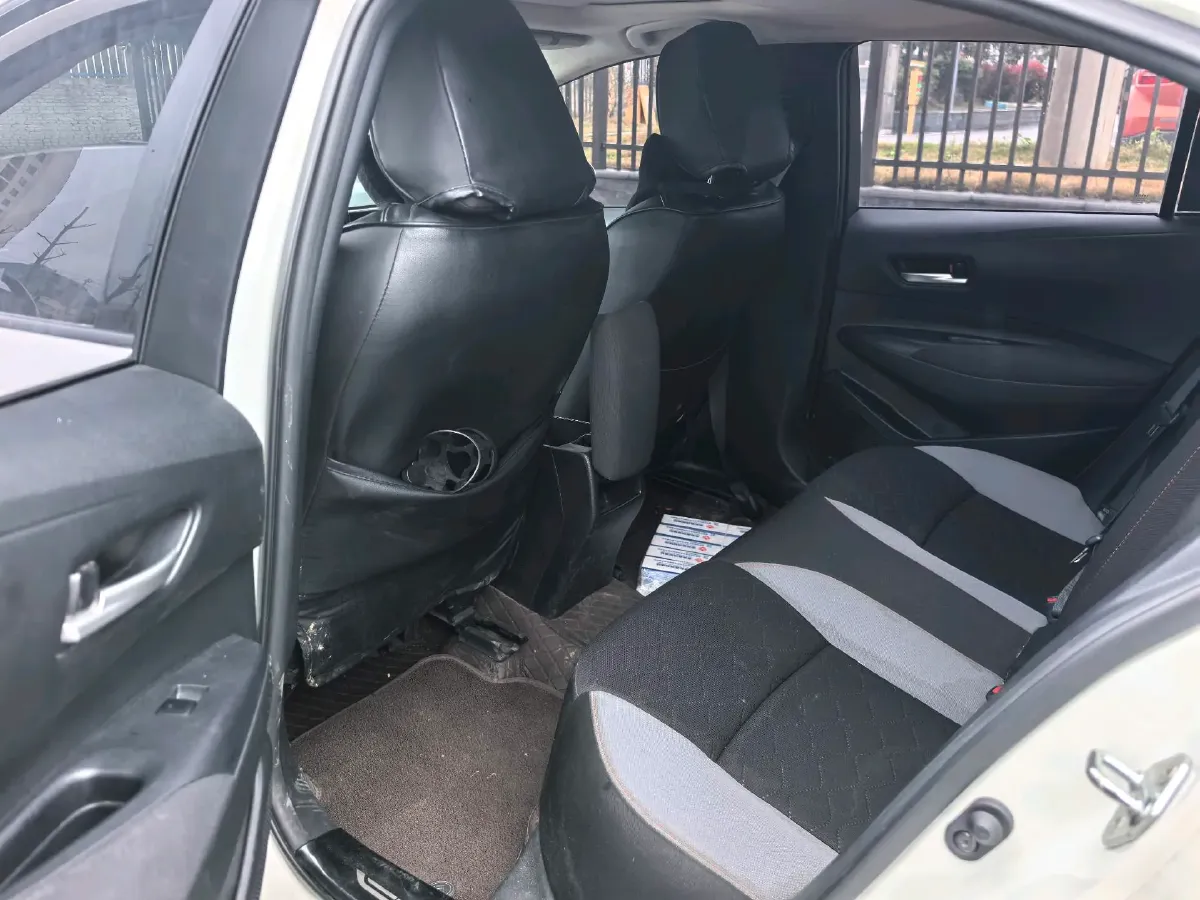 2021 Toyota Corolla 1.2T 116HP L4 CVT,autocango,china used car exporter,china ev exporter,chinese used car exporter,chinese used ev exporter