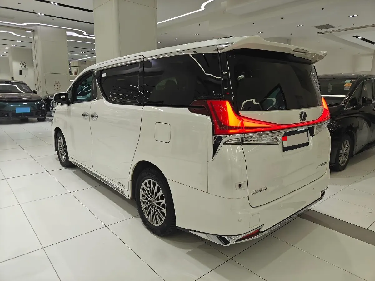 2020 Lexus LM 2.5L 117HP L4 E-CVT Hybrid,autocango,china used car exporter,china ev exporter,chinese used car exporter,chinese used ev exporter