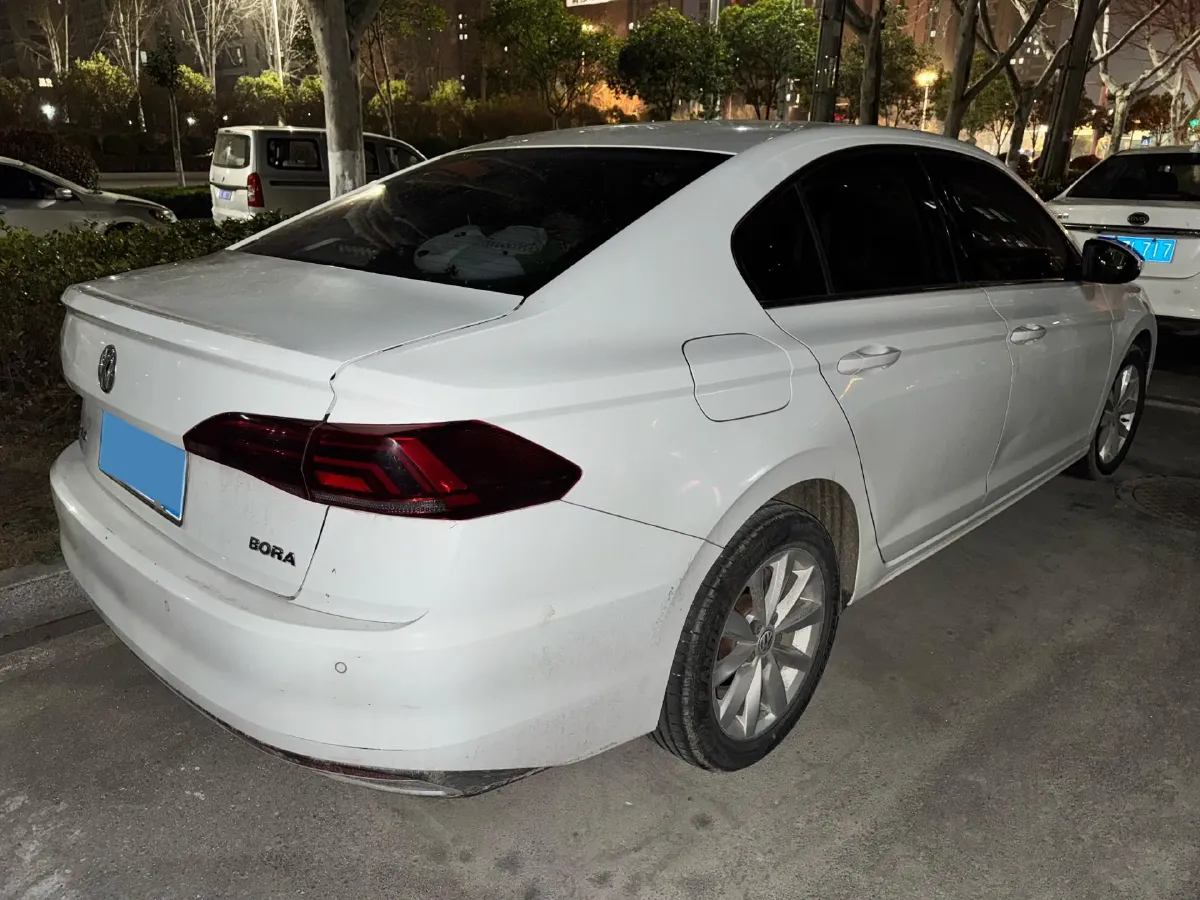 2019 Bestune T77 1.2T 143HP L4 7DCT,autocango,china used car exporter,china ev exporter,chinese used car exporter,chinese used ev exporter