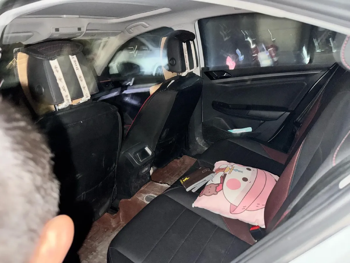 2019 Bestune T77 1.2T 143HP L4 7DCT,autocango,china used car exporter,china ev exporter,chinese used car exporter,chinese used ev exporter