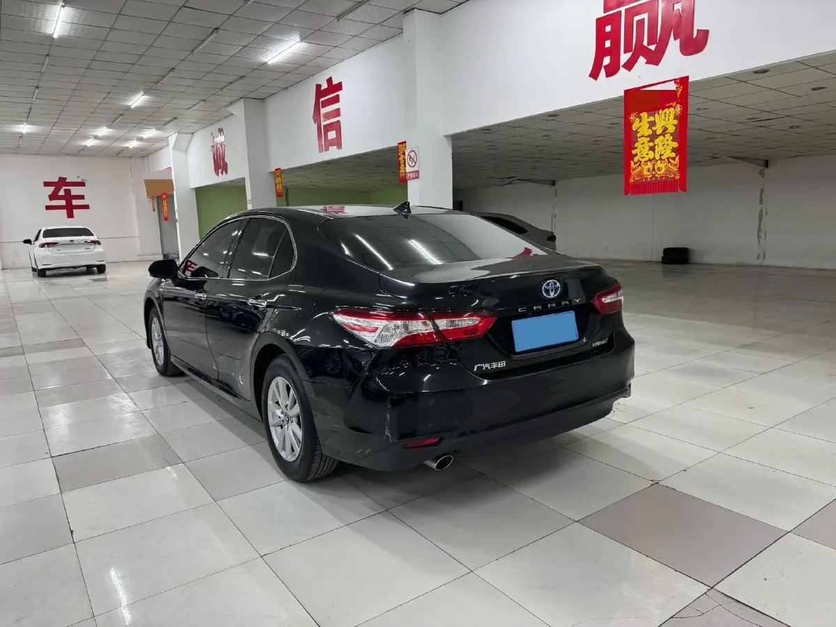 2022 Toyota Camry 2.5L 178HP L4 E-CVT Hybrid,autocango,china used car exporter,china ev exporter,chinese used car exporter,chinese used ev exporter