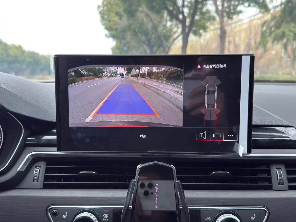 2024 Audi A4L 2.0T 190HP L4 7DCT,autocango,china used car exporter,china ev exporter,chinese used car exporter,chinese used ev exporter