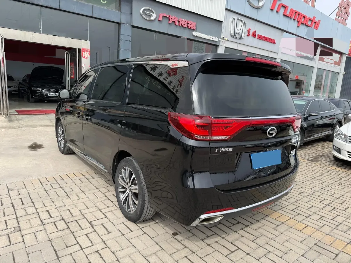 2018 GAC Trumpchi M8 2.0T 201HP L4 6AT,autocango,china used car exporter,china ev exporter,chinese used car exporter,chinese used ev exporter