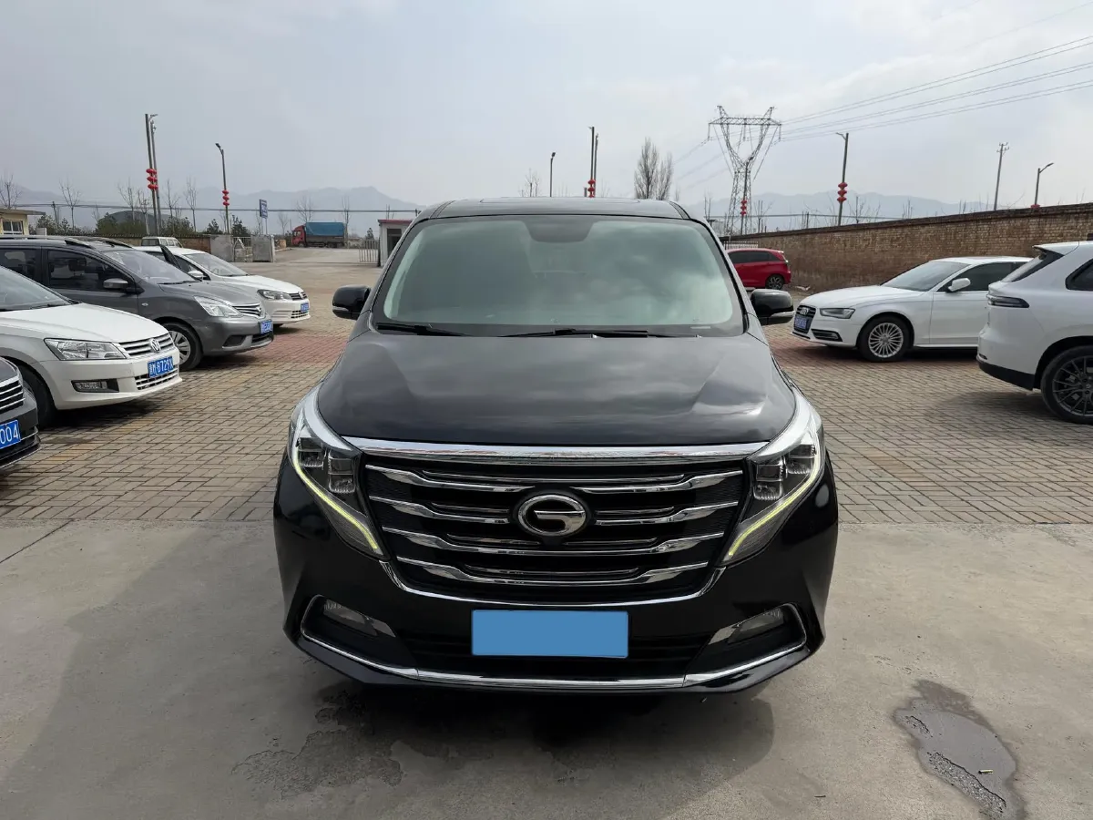 2018 GAC Trumpchi M8 2.0T 201HP L4 6AT,autocango,china used car exporter,china ev exporter,chinese used car exporter,chinese used ev exporter