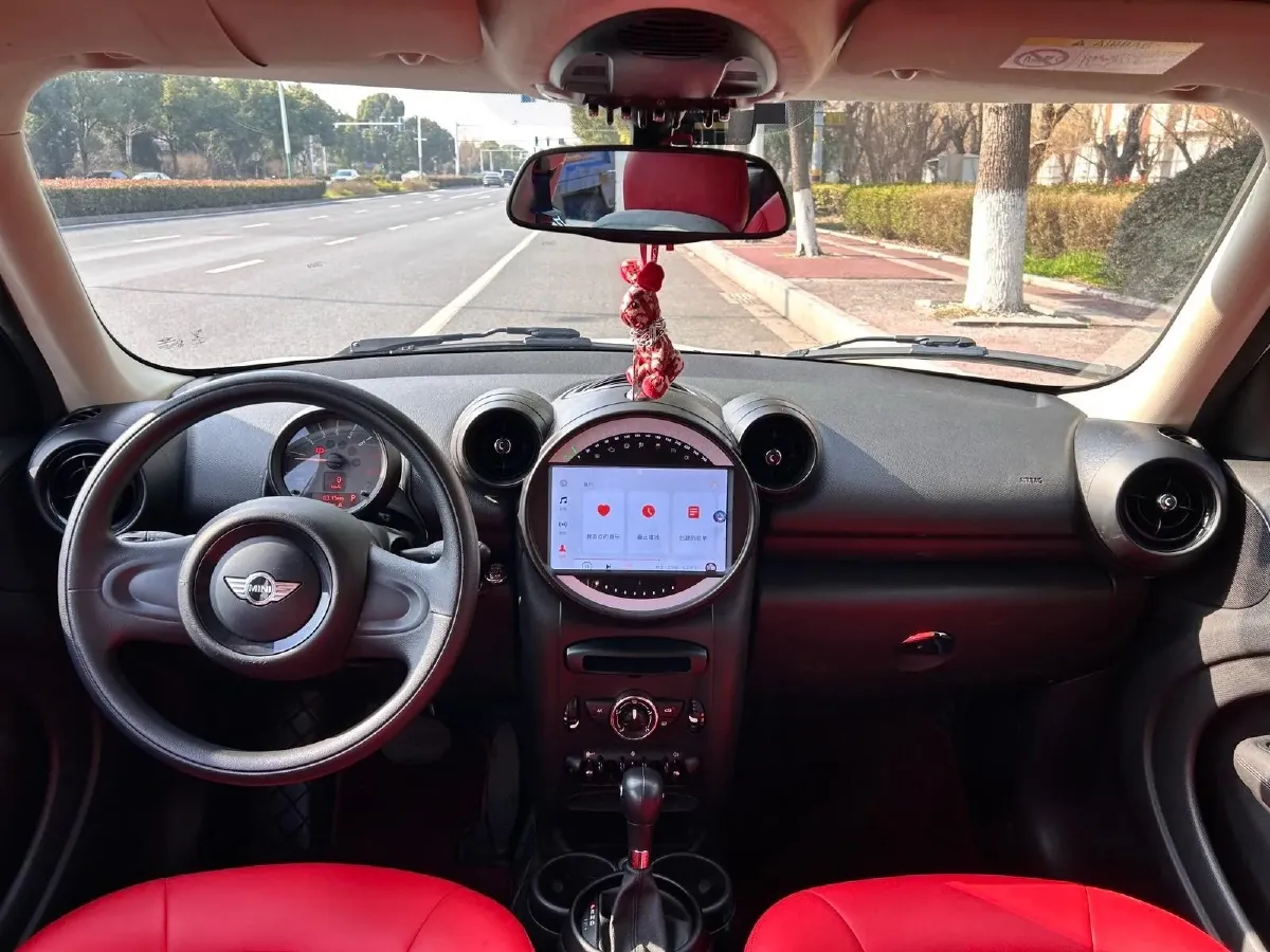 2016 MINI COUNTRYMAN 1.6T 122HP L4 6AT,autocango,china used car exporter,china ev exporter,chinese used car exporter,chinese used ev exporter