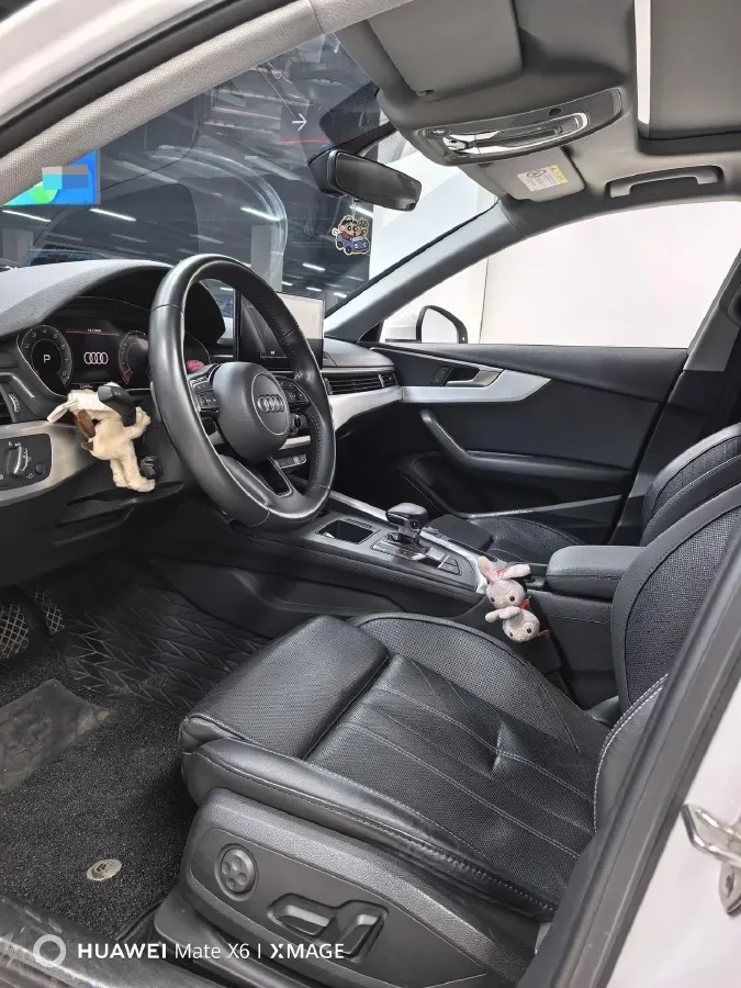 2022 Audi A4L 2.0T 190HP L4 7DCT,autocango,china used car exporter,china ev exporter,chinese used car exporter,chinese used ev exporter