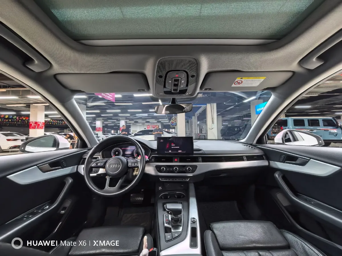 2022 Audi A4L 2.0T 190HP L4 7DCT,autocango,china used car exporter,china ev exporter,chinese used car exporter,chinese used ev exporter