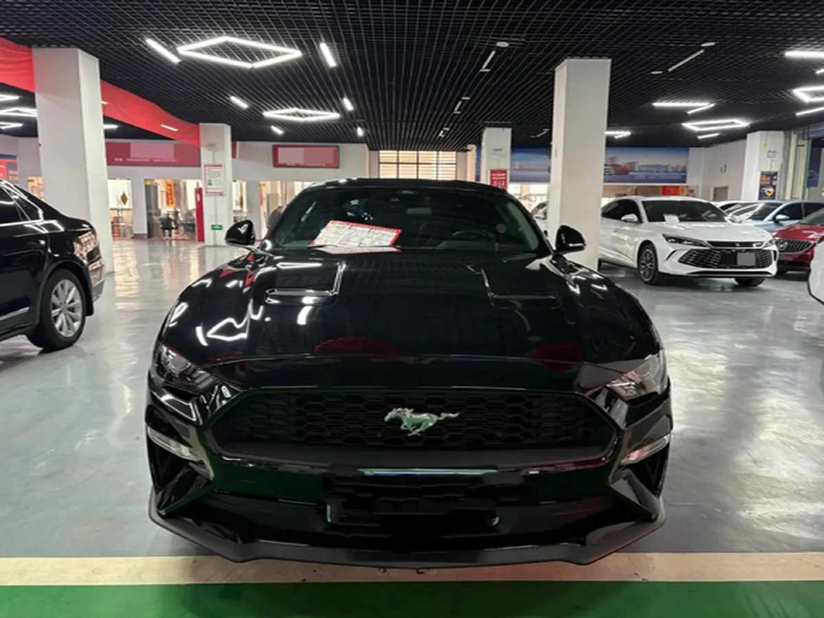 2021 Ford Mustang 2.3T 299HP L4 10AT,autocango,china used car exporter,china ev exporter,chinese used car exporter,chinese used ev exporter