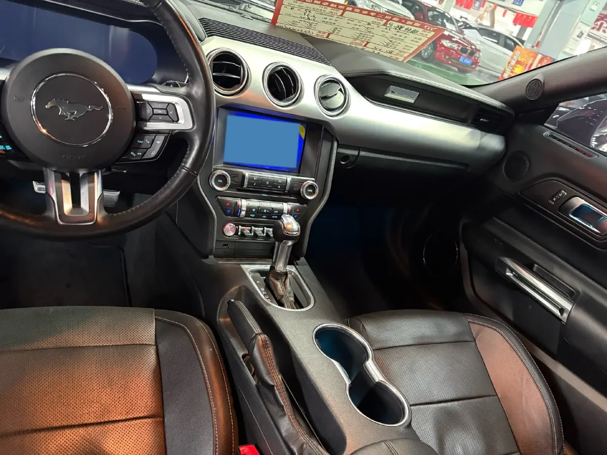 2021 Ford Mustang 2.3T 299HP L4 10AT,autocango,china used car exporter,china ev exporter,chinese used car exporter,chinese used ev exporter