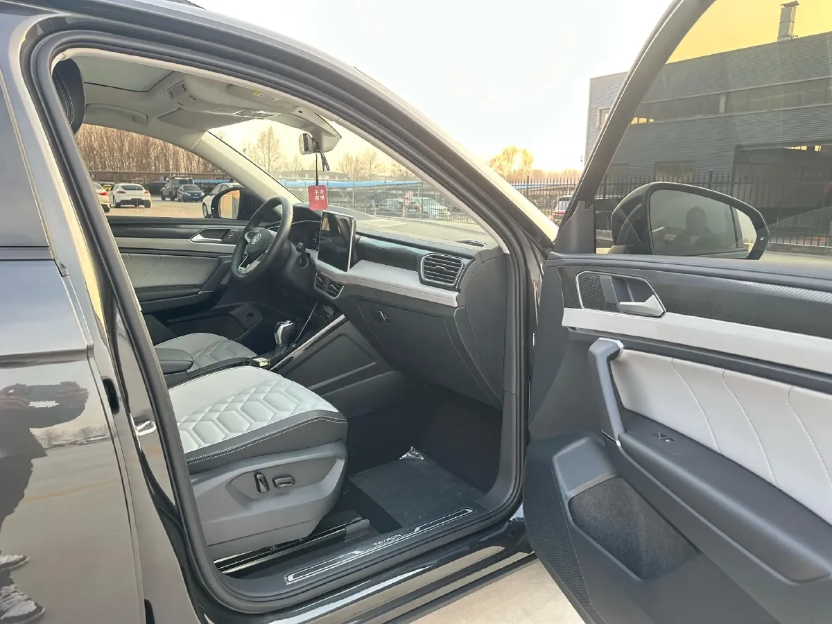 2023 Volkswagen Tayron 1.4T 150HP L4 7DCT,autocango,china used car exporter,china ev exporter,chinese used car exporter,chinese used ev exporter