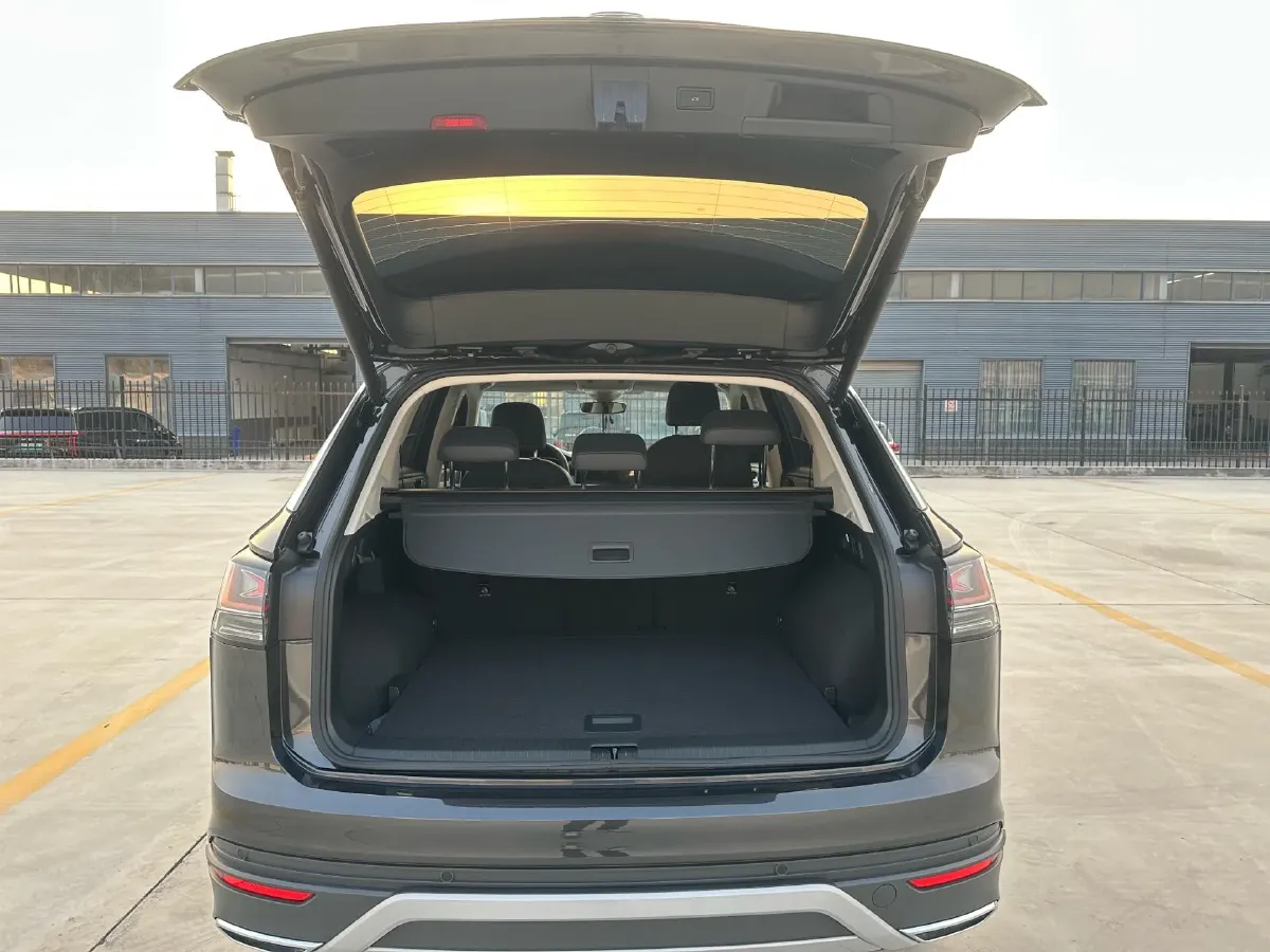2023 Volkswagen Tayron 1.4T 150HP L4 7DCT,autocango,china used car exporter,china ev exporter,chinese used car exporter,chinese used ev exporter