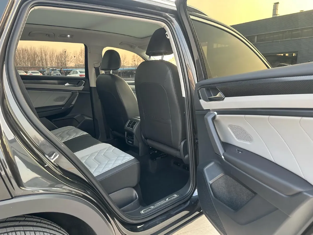 2023 Volkswagen Tayron 1.4T 150HP L4 7DCT,autocango,china used car exporter,china ev exporter,chinese used car exporter,chinese used ev exporter