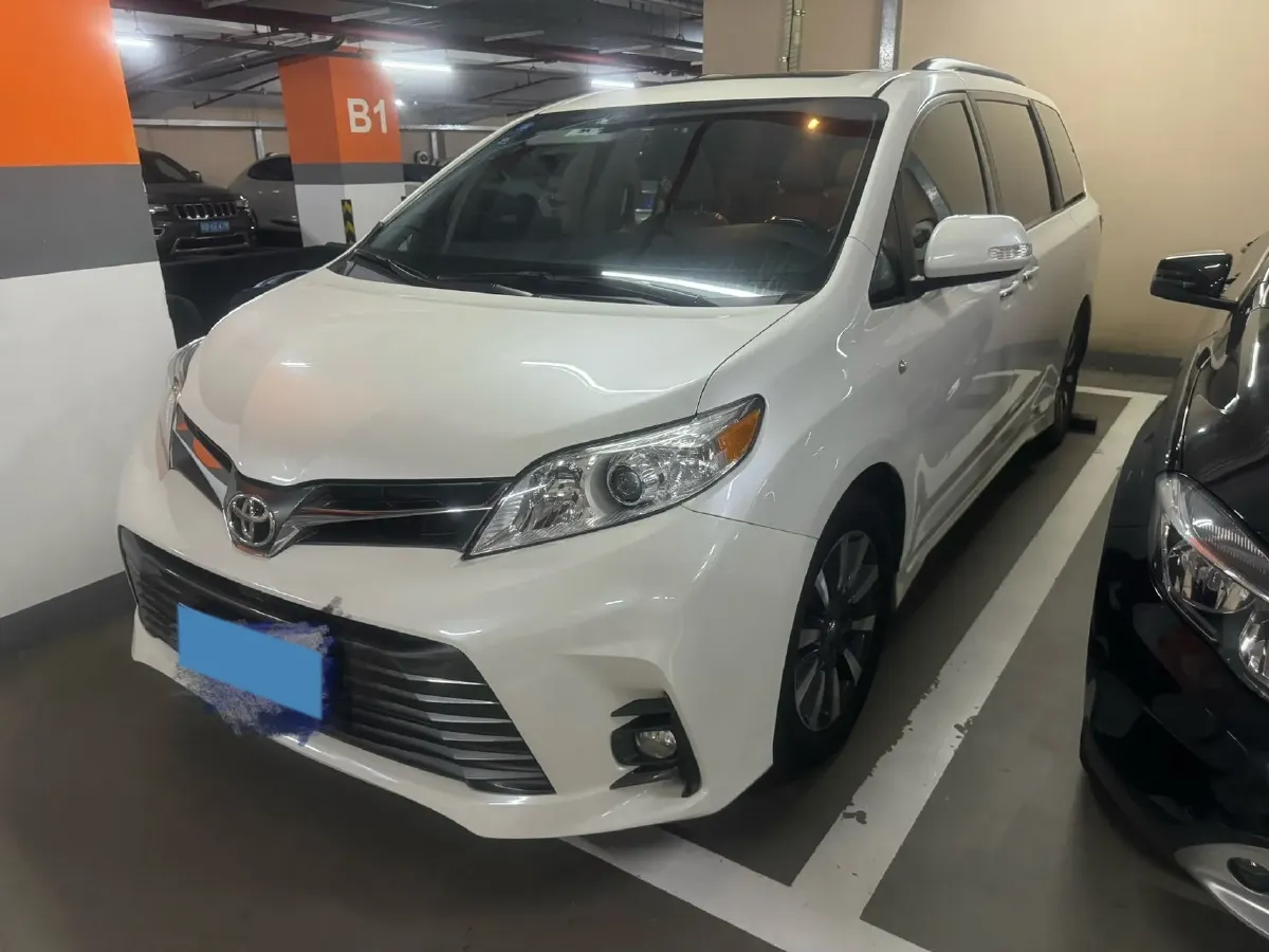 2018 Toyota Highlander 2.0T 220HP L4 6AT,autocango,china used car exporter,china ev exporter,chinese used car exporter,chinese used ev exporter
