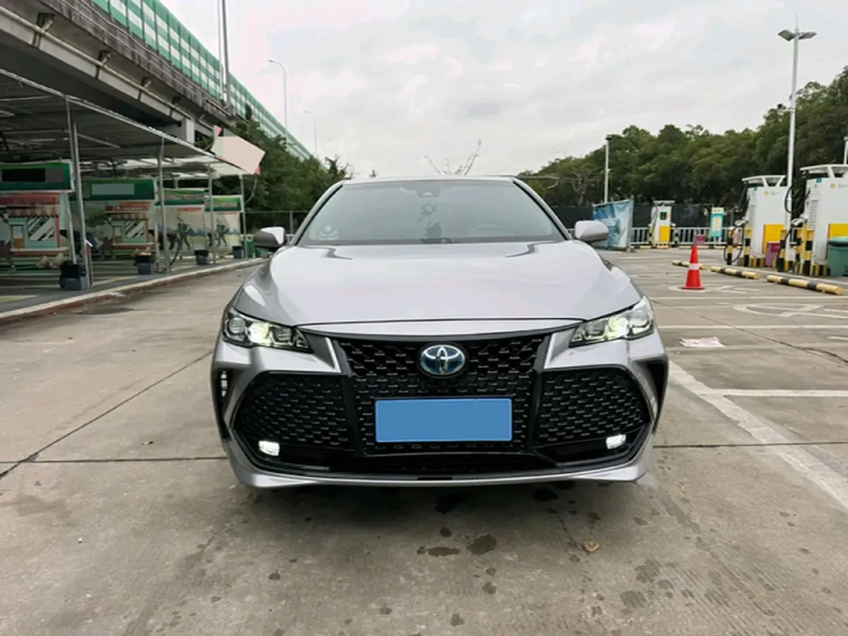 2019 Toyota Avalon 2.5L 178HP L4 E-CVT Hybrid,autocango,china used car exporter,china ev exporter,chinese used car exporter,chinese used ev exporter