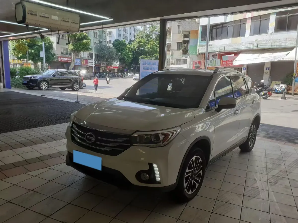 2017 GAC Trumpchi GS4 1.3T 137HP L4 7DCT,autocango,china used car exporter,china ev exporter,chinese used car exporter,chinese used ev exporter