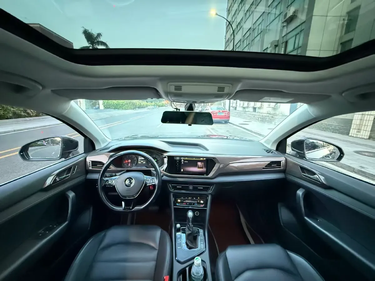 2021 Volkswagen Tharu 1.4T 150HP L4 7DCT,autocango,china used car exporter,china ev exporter,chinese used car exporter,chinese used ev exporter