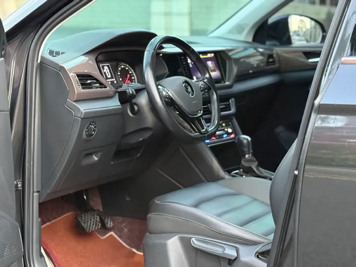 2021 Volkswagen Tharu 1.4T 150HP L4 7DCT,autocango,china used car exporter,china ev exporter,chinese used car exporter,chinese used ev exporter