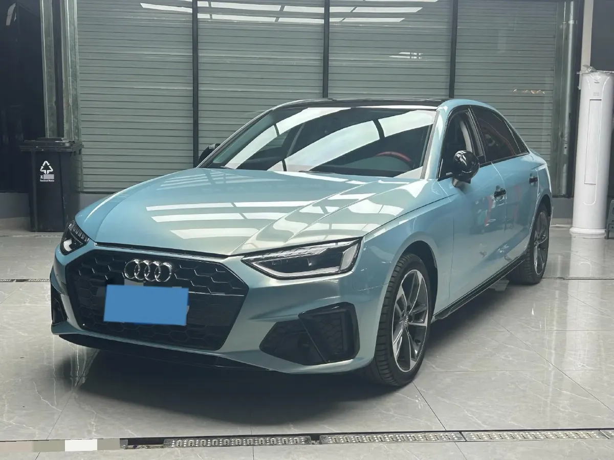 2020 Audi A4L 2.0T 190HP L4 7DCT,autocango,china used car exporter,china ev exporter,chinese used car exporter,chinese used ev exporter