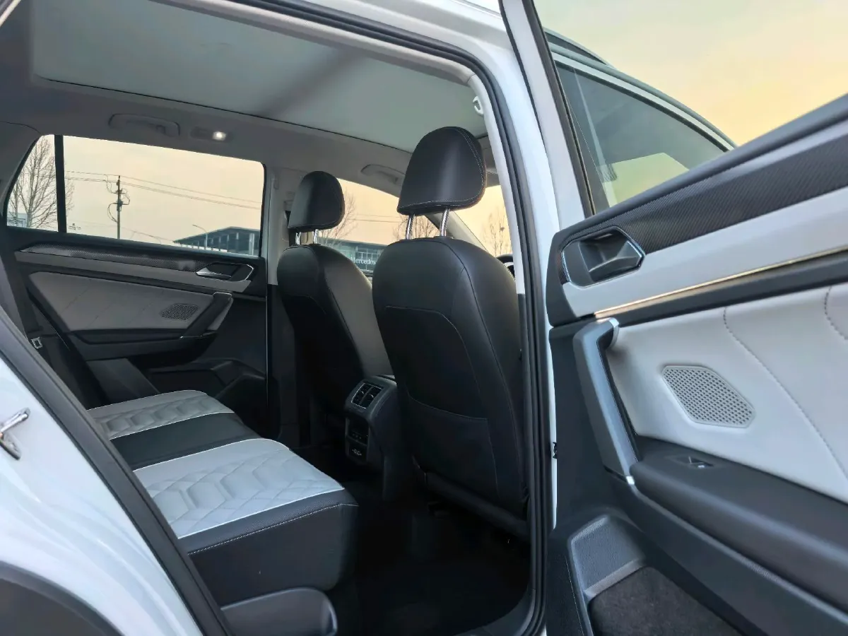 2023 Volkswagen Tayron 1.4T 150HP L4 7DCT,autocango,china used car exporter,china ev exporter,chinese used car exporter,chinese used ev exporter