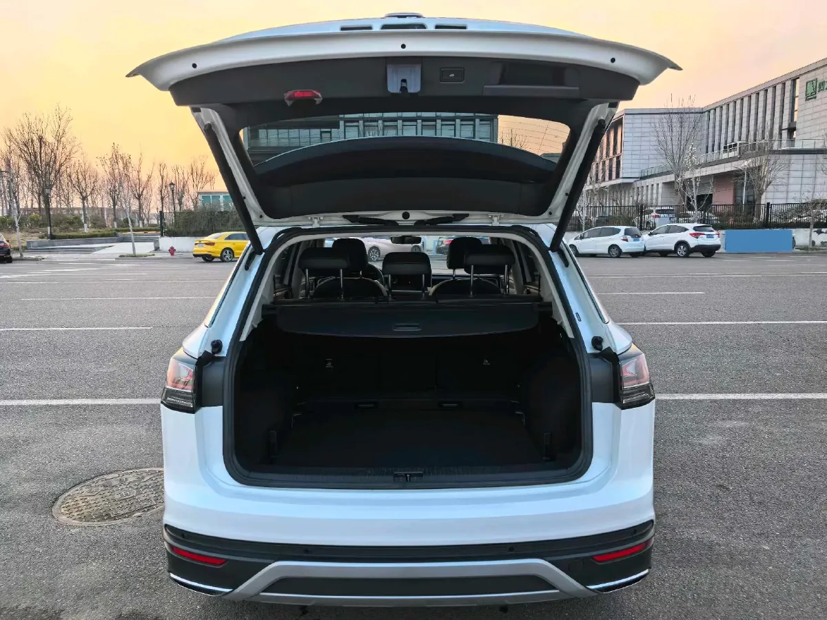 2023 Volkswagen Tayron 1.4T 150HP L4 7DCT,autocango,china used car exporter,china ev exporter,chinese used car exporter,chinese used ev exporter