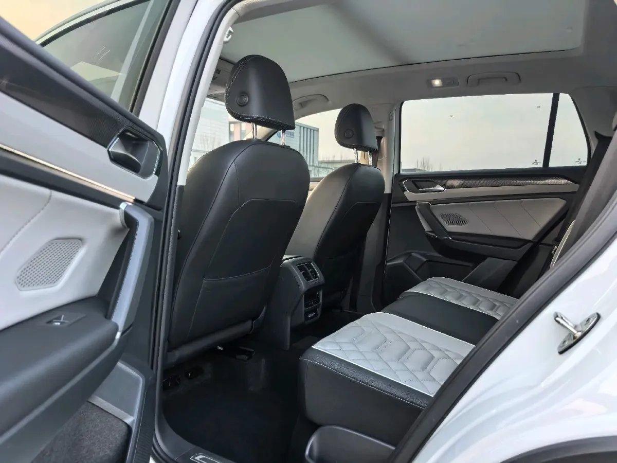 2023 Volkswagen Tayron 1.4T 150HP L4 7DCT,autocango,china used car exporter,china ev exporter,chinese used car exporter,chinese used ev exporter