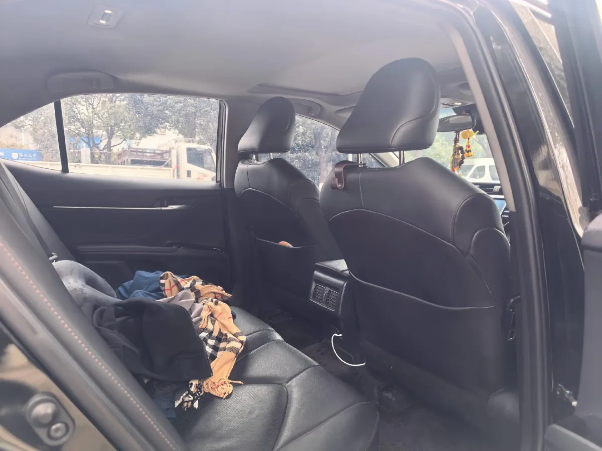 2018 Toyota Camry 2.0L 169HP L4 6AT,autocango,china used car exporter,china ev exporter,chinese used car exporter,chinese used ev exporter