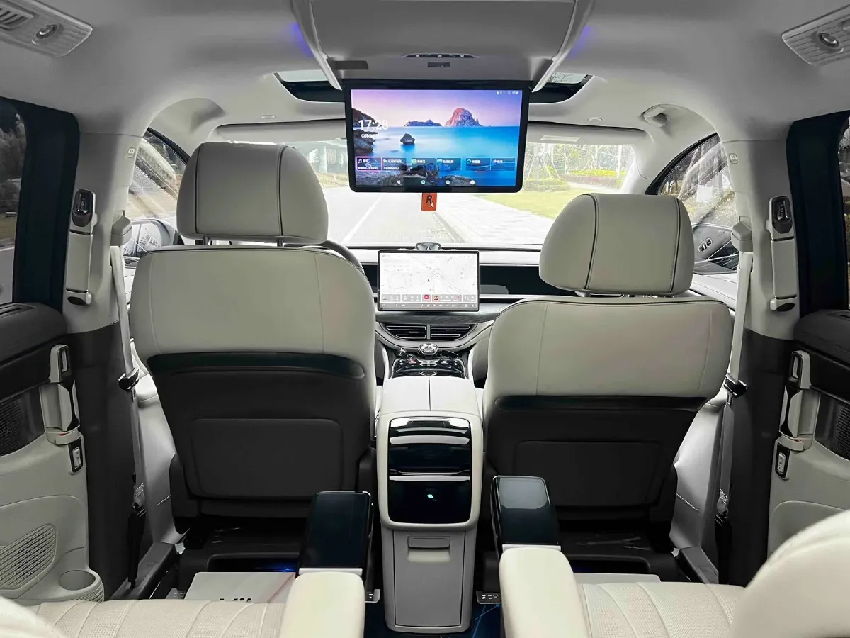 2022 HongQi HS7 3.0T 337HP V6 8AT,autocango,china used car exporter,china ev exporter,chinese used car exporter,chinese used ev exporter