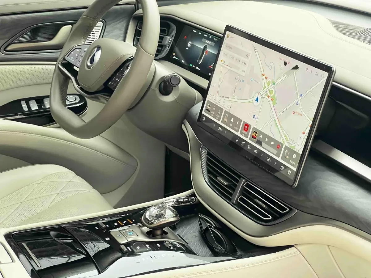 2022 HongQi HS7 3.0T 337HP V6 8AT,autocango,china used car exporter,china ev exporter,chinese used car exporter,chinese used ev exporter