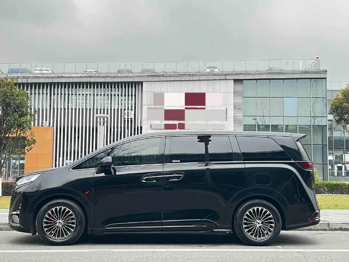 2022 HongQi HS7 3.0T 337HP V6 8AT,autocango,china used car exporter,china ev exporter,chinese used car exporter,chinese used ev exporter