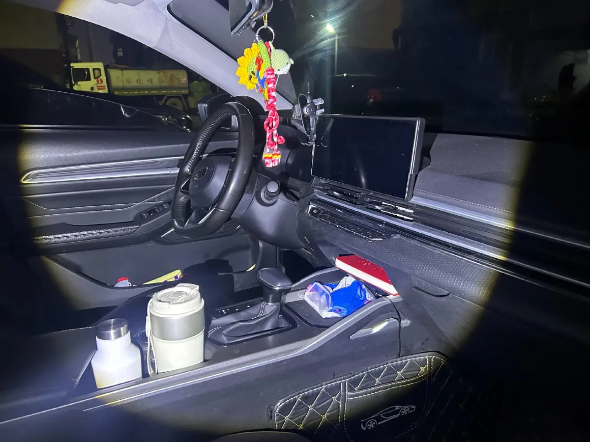 2023 Geely Emgrand 1.5L 127HP L4 CVT,autocango,china used car exporter,china ev exporter,chinese used car exporter,chinese used ev exporter