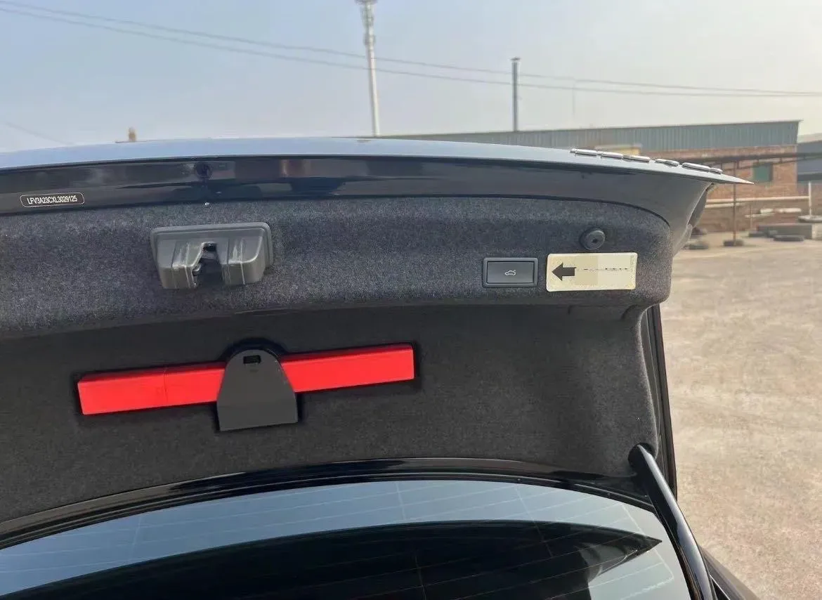 2020 Volkswagen Magotan 2.0T 186HP L4 7DCT,autocango,china used car exporter,china ev exporter,chinese used car exporter,chinese used ev exporter