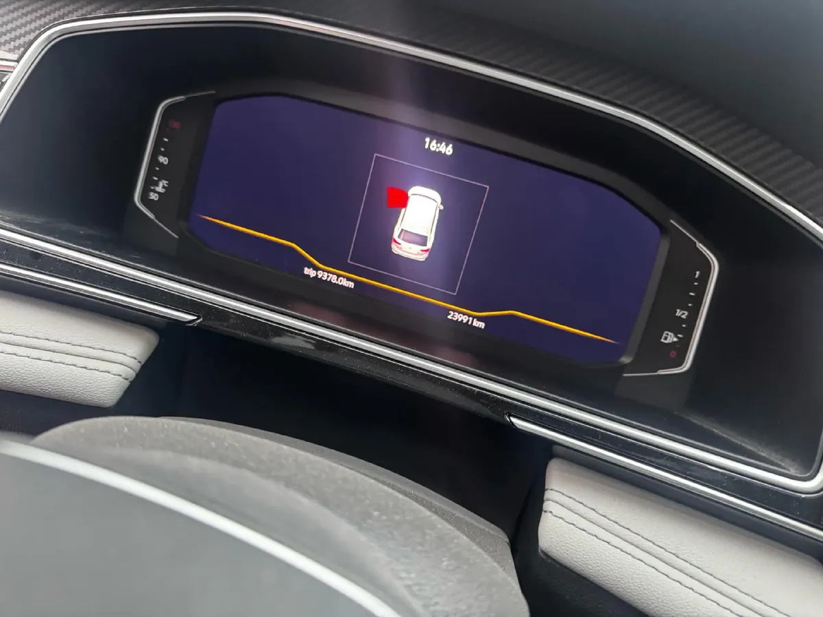 2023 Volkswagen Tiguan L 2.0T 186HP L4 7DCT,autocango,china used car exporter,china ev exporter,chinese used car exporter,chinese used ev exporter