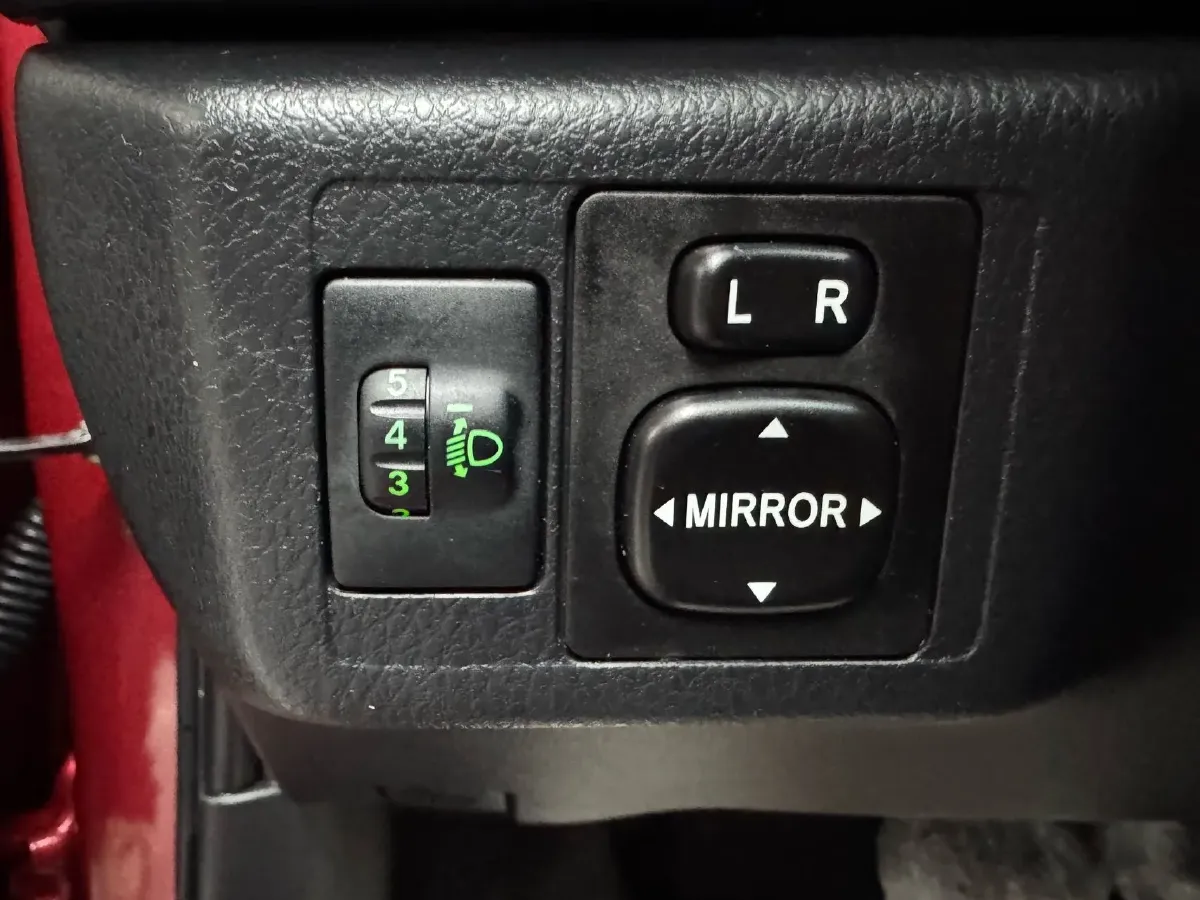 2022 Toyota Yaris L 1.5L 112HP L4 CVT,autocango,china used car exporter,china ev exporter,chinese used car exporter,chinese used ev exporter