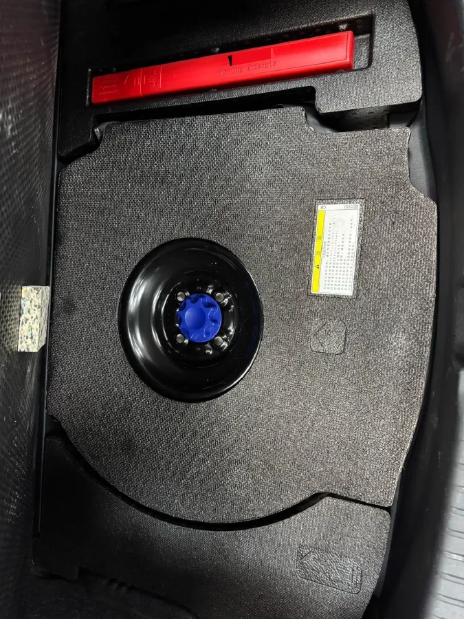 2022 Toyota Yaris L 1.5L 112HP L4 CVT,autocango,china used car exporter,china ev exporter,chinese used car exporter,chinese used ev exporter