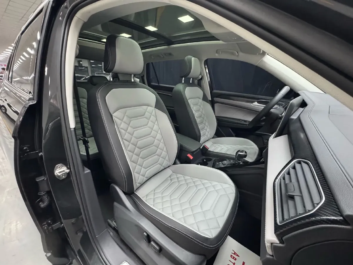 2023 Volkswagen Tayron 1.4T 150HP L4 7DCT,autocango,china used car exporter,china ev exporter,chinese used car exporter,chinese used ev exporter