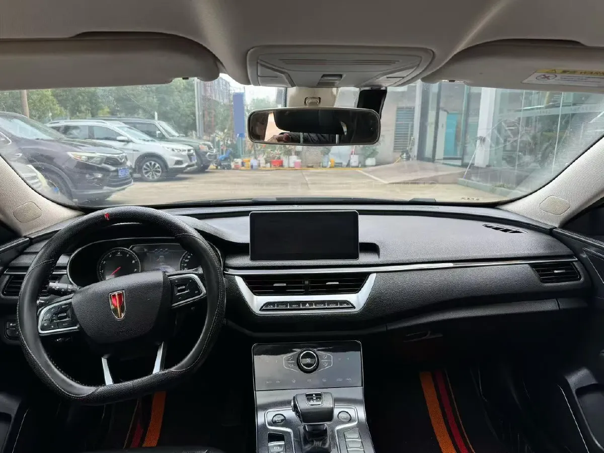 2022 HongQi H5 1.5T 169HP L4 7DCT,autocango,china used car exporter,china ev exporter,chinese used car exporter,chinese used ev exporter