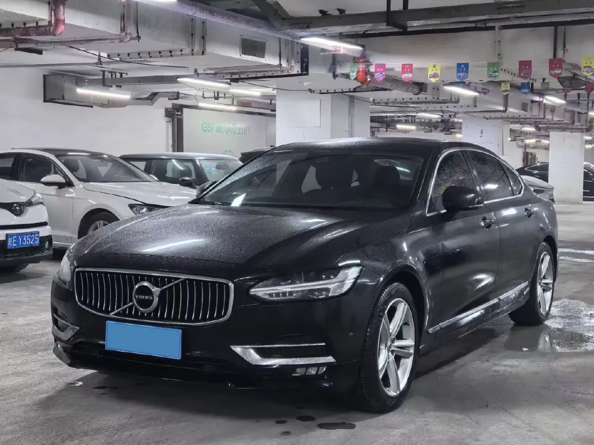 2019 Mercedes-Benz E Class 1.5T 184HP L4 9AT,autocango,china used car exporter,china ev exporter,chinese used car exporter,chinese used ev exporter