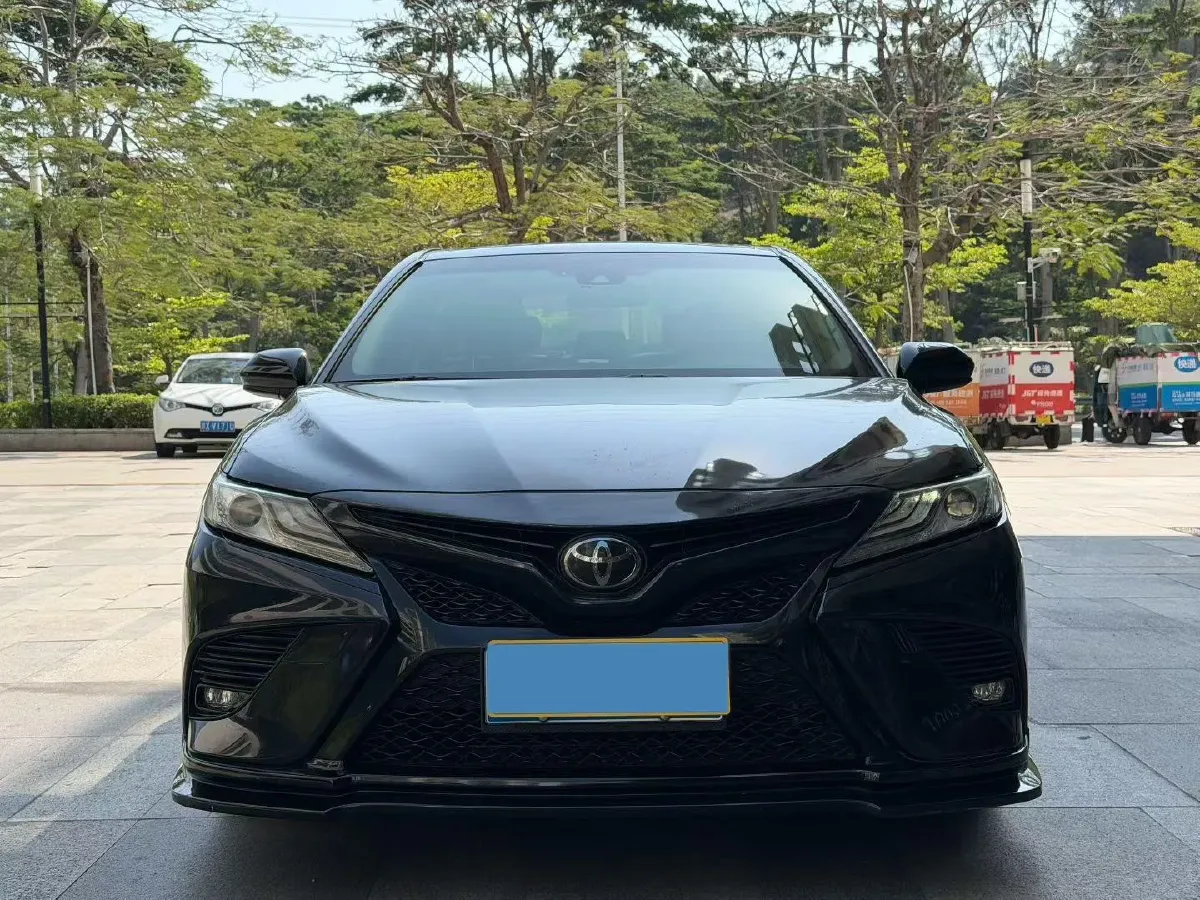 2019 Toyota Camry 2.5L 209HP L4 8AT,autocango,china used car exporter,china ev exporter,chinese used car exporter,chinese used ev exporter